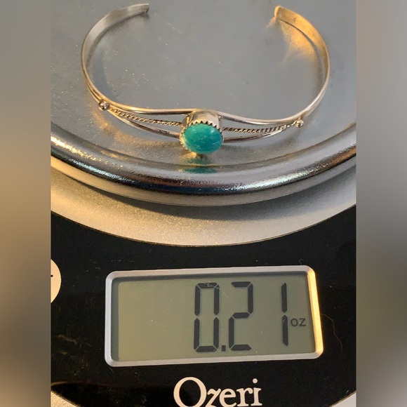 Navajo Kingman Turquoise Cuff - Picture 4 of 4